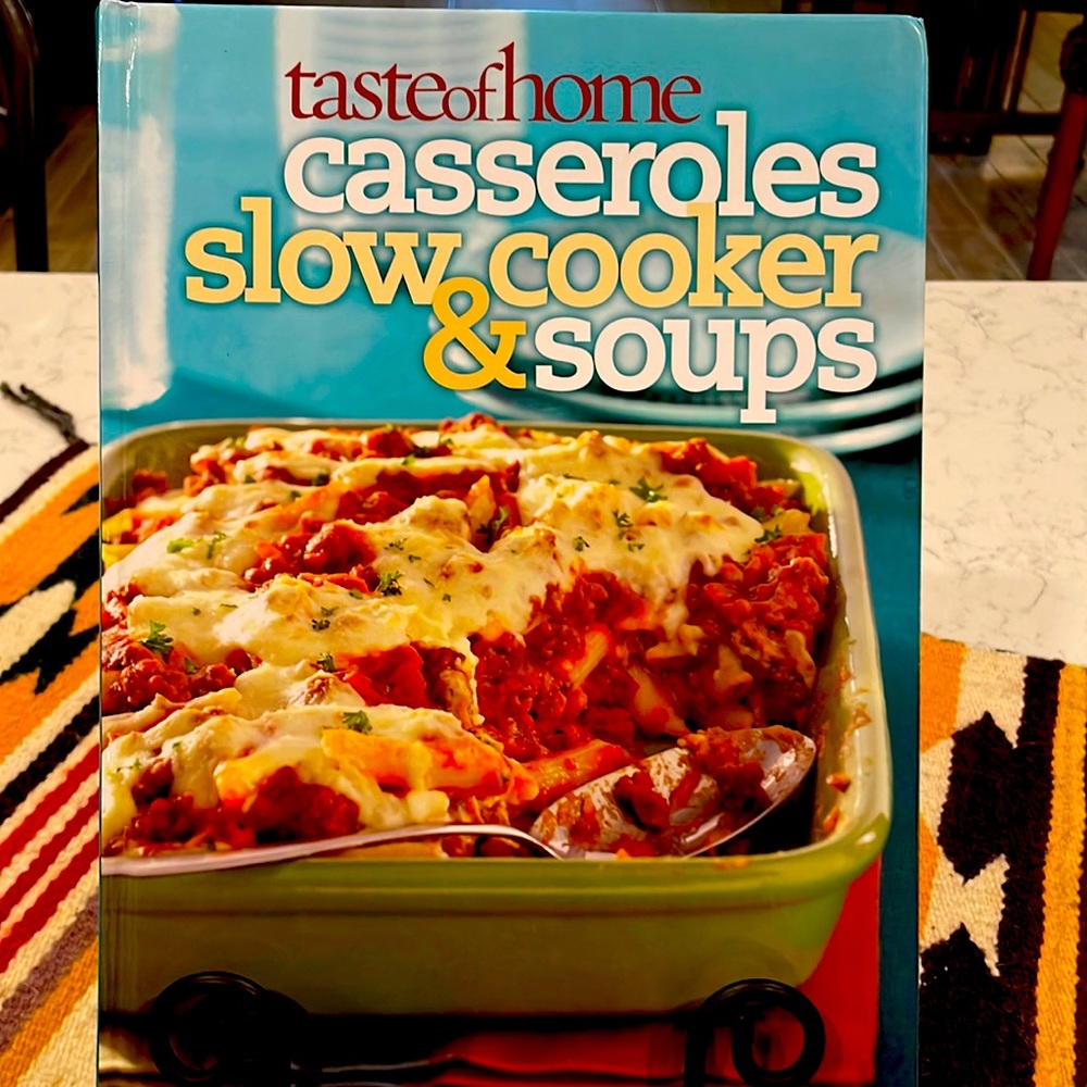 Taste of Home - Casseroles & Slow Cooker